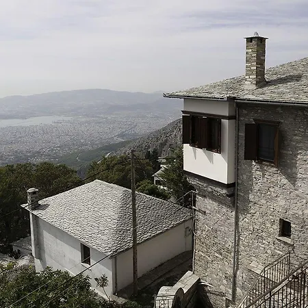 Archontiko Koilia Makrinitsa